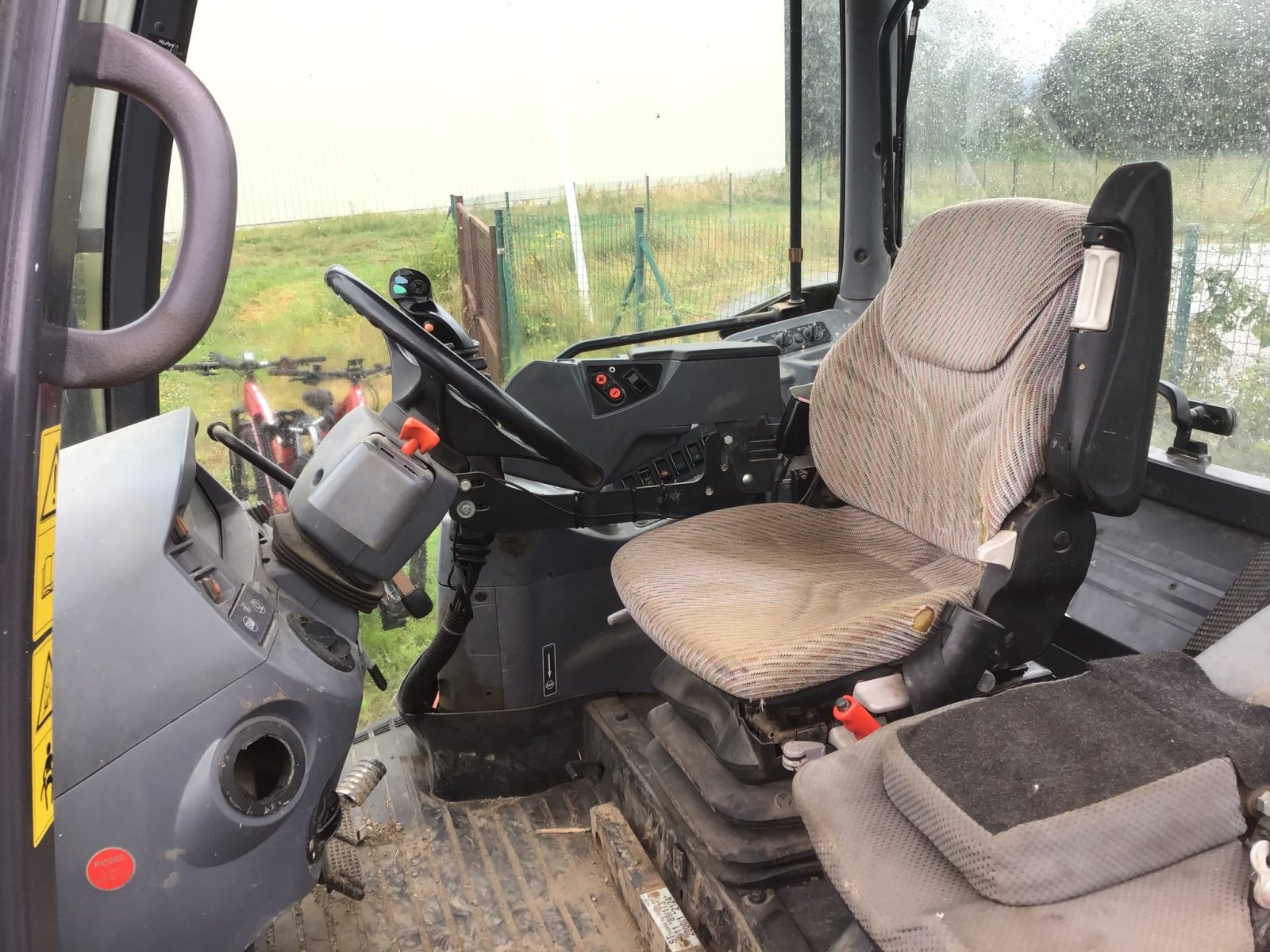 Traktor tip Kubota Tracteur agricole M110GX Kubota, Gebrauchtmaschine in LA SOUTERRAINE (Poză 4)