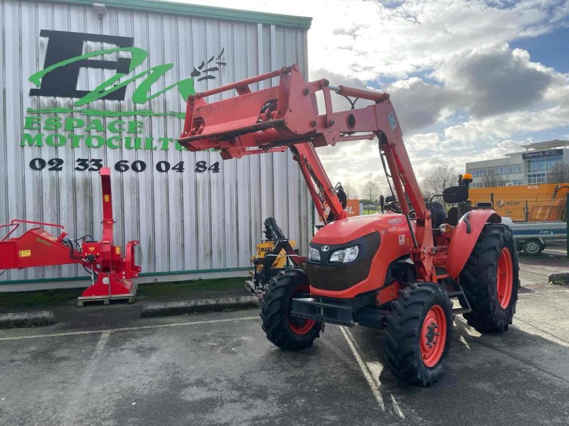 Traktor of the type Kubota Tracteur agricole M7060DTH . Kubota, Gebrauchtmaschine in SAINT CLAIR SUR ELLE (Picture 1)