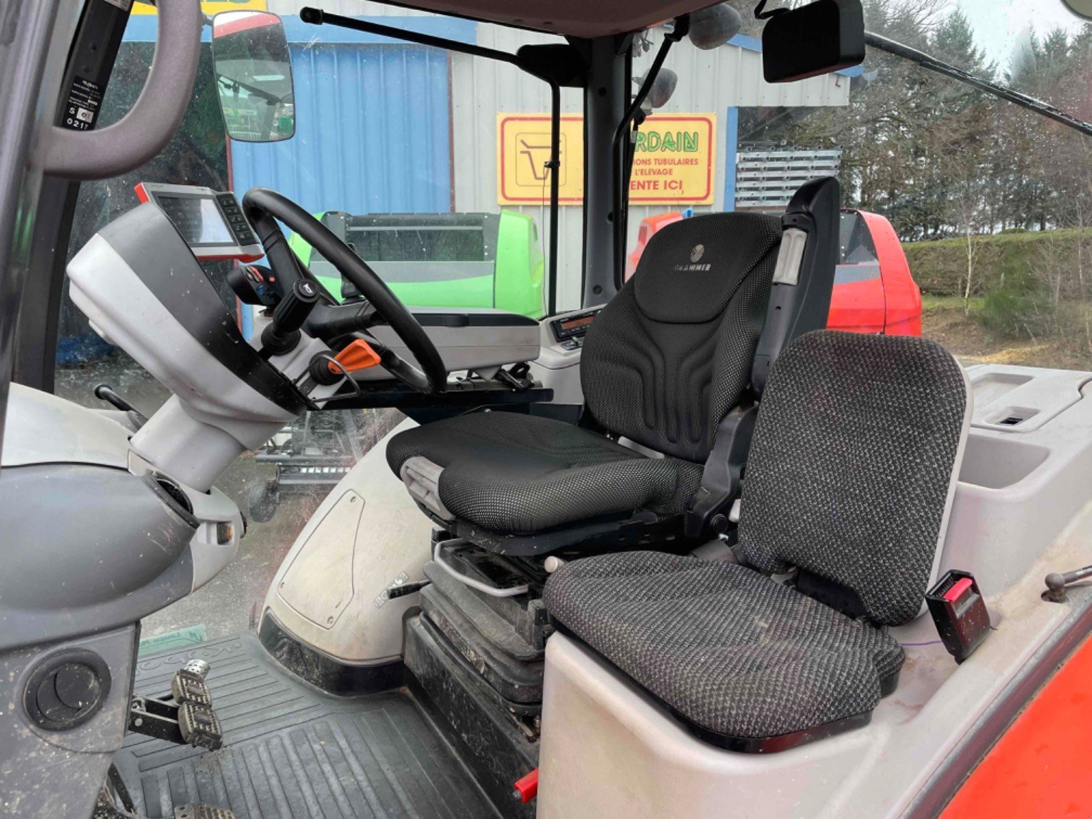 Traktor du type Kubota Tracteur agricole M7131 Kubota, Gebrauchtmaschine en LA SOUTERRAINE (Photo 4)