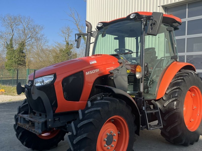 Traktor от тип Kubota TRACTEUR KUBOTA M5091 DTH, Gebrauchtmaschine в Hauteroche (Снимка 1)