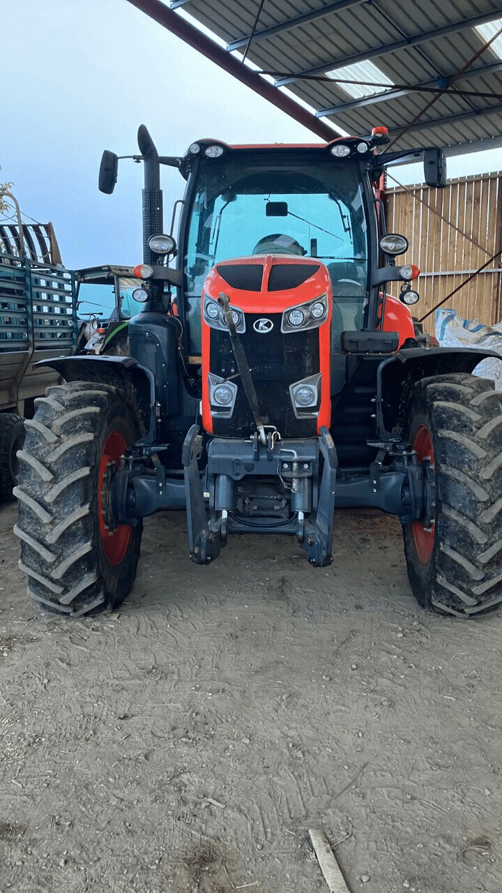 Traktor of the type Kubota TRACTEUR KUBOTA M7151, Gebrauchtmaschine in PONTIVY (Picture 7)