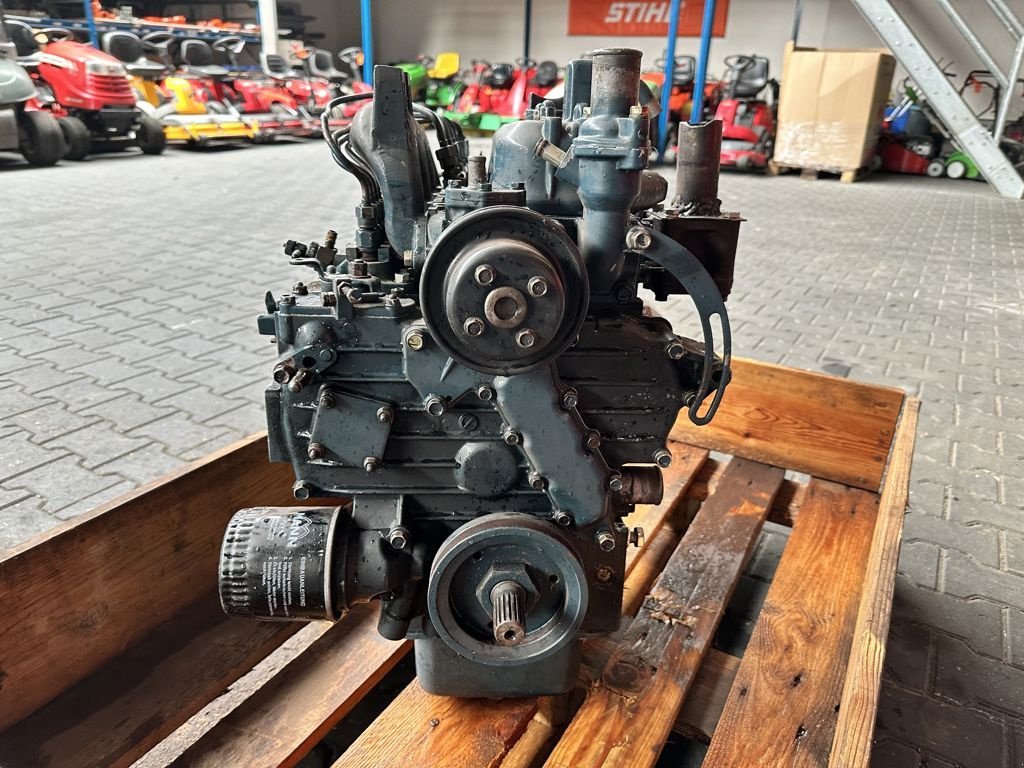 Traktor van het type Kubota V2203-E MOTORBLOK, Gebrauchtmaschine in MARIENHEEM (Foto 4)