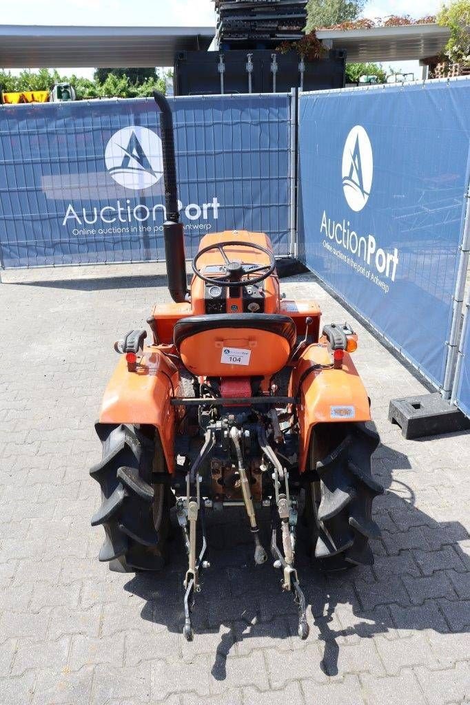 Traktor typu Kubota ZB1402-M, Gebrauchtmaschine w Antwerpen (Zdjęcie 4)