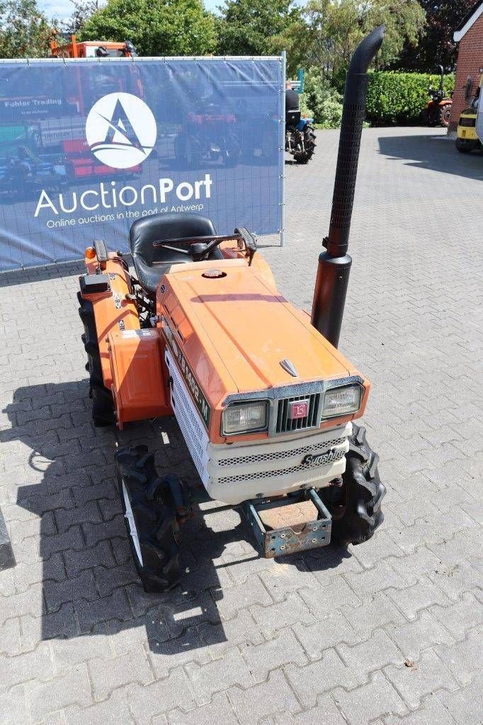 Traktor van het type Kubota ZB1402-M, Gebrauchtmaschine in Antwerpen (Foto 7)