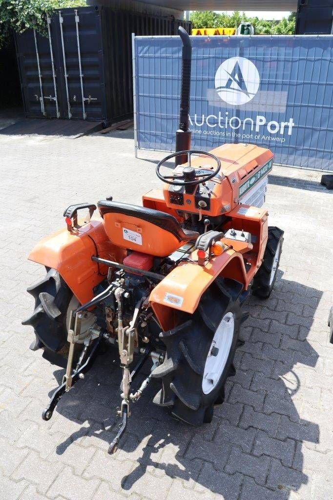 Traktor van het type Kubota ZB1402-M, Gebrauchtmaschine in Antwerpen (Foto 5)