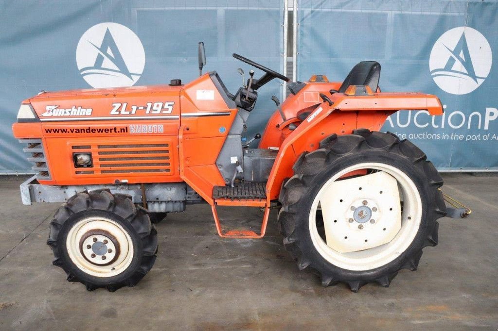 Traktor du type Kubota ZL1-195D, Gebrauchtmaschine en Antwerpen (Photo 2)