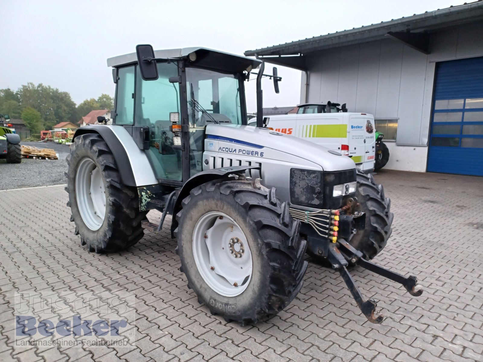 Traktor des Typs Lamborghini 1060, Gebrauchtmaschine in Weimar-Niederwalgern (Bild 3)