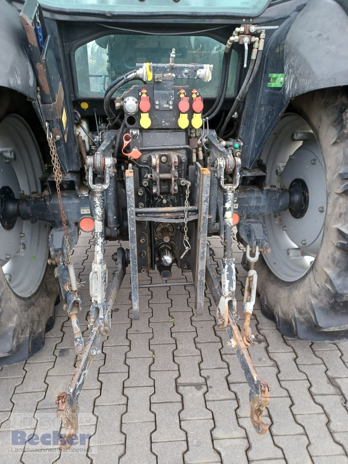 Traktor des Typs Lamborghini 1060, Gebrauchtmaschine in Weimar-Niederwalgern (Bild 13)