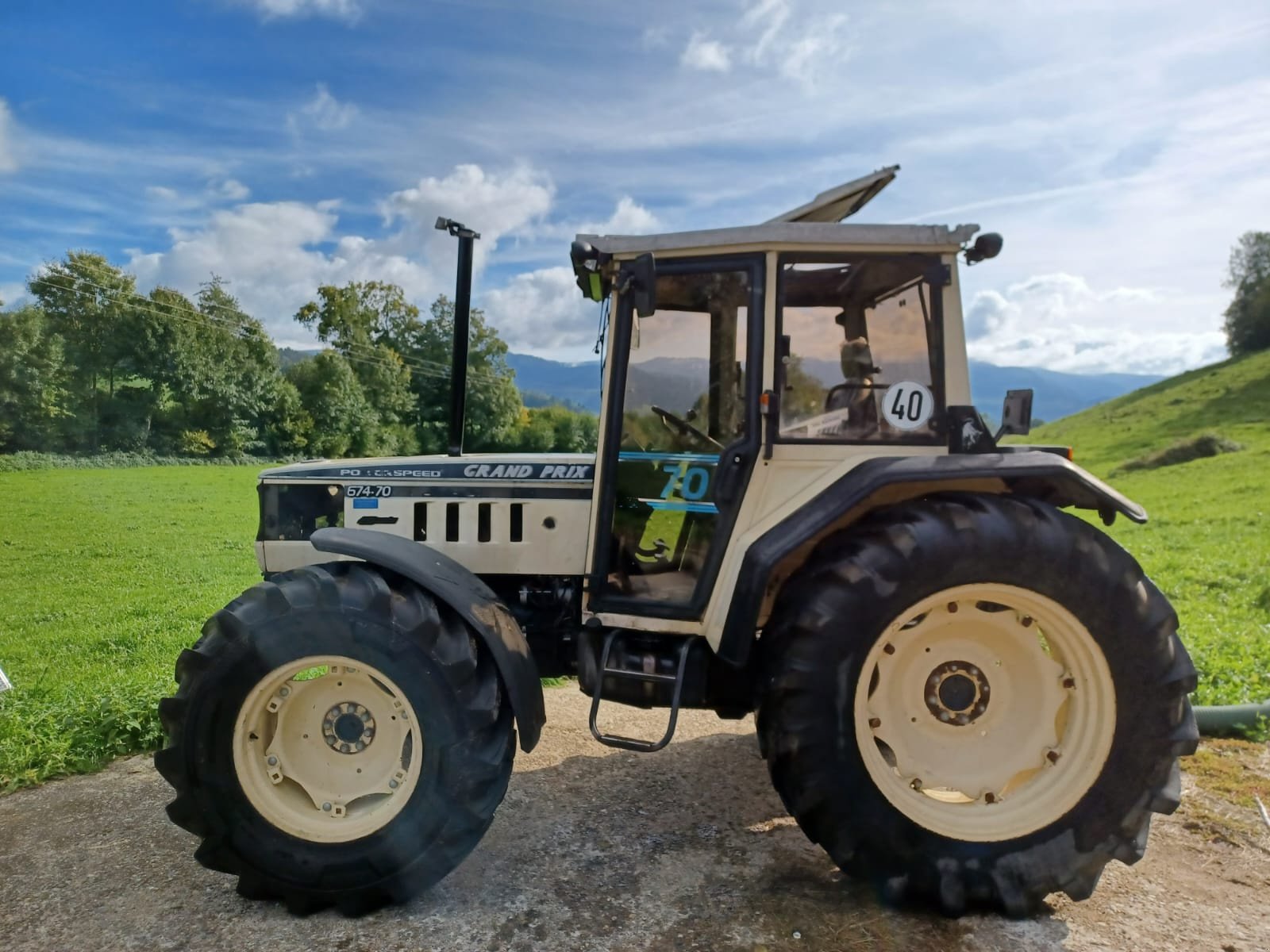 Traktor типа Lamborghini 674-70 Grand Prix, Gebrauchtmaschine в Stegen (Фотография 1)