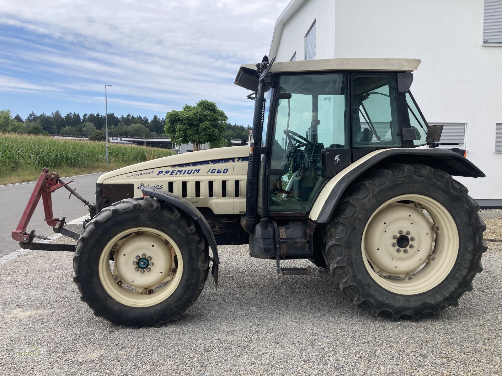 Traktor of the type Lamborghini Premium 1060 mit FH und Frontzapfwelle aus erster Hand, Gebrauchtmaschine in Burgrieden (Picture 2)