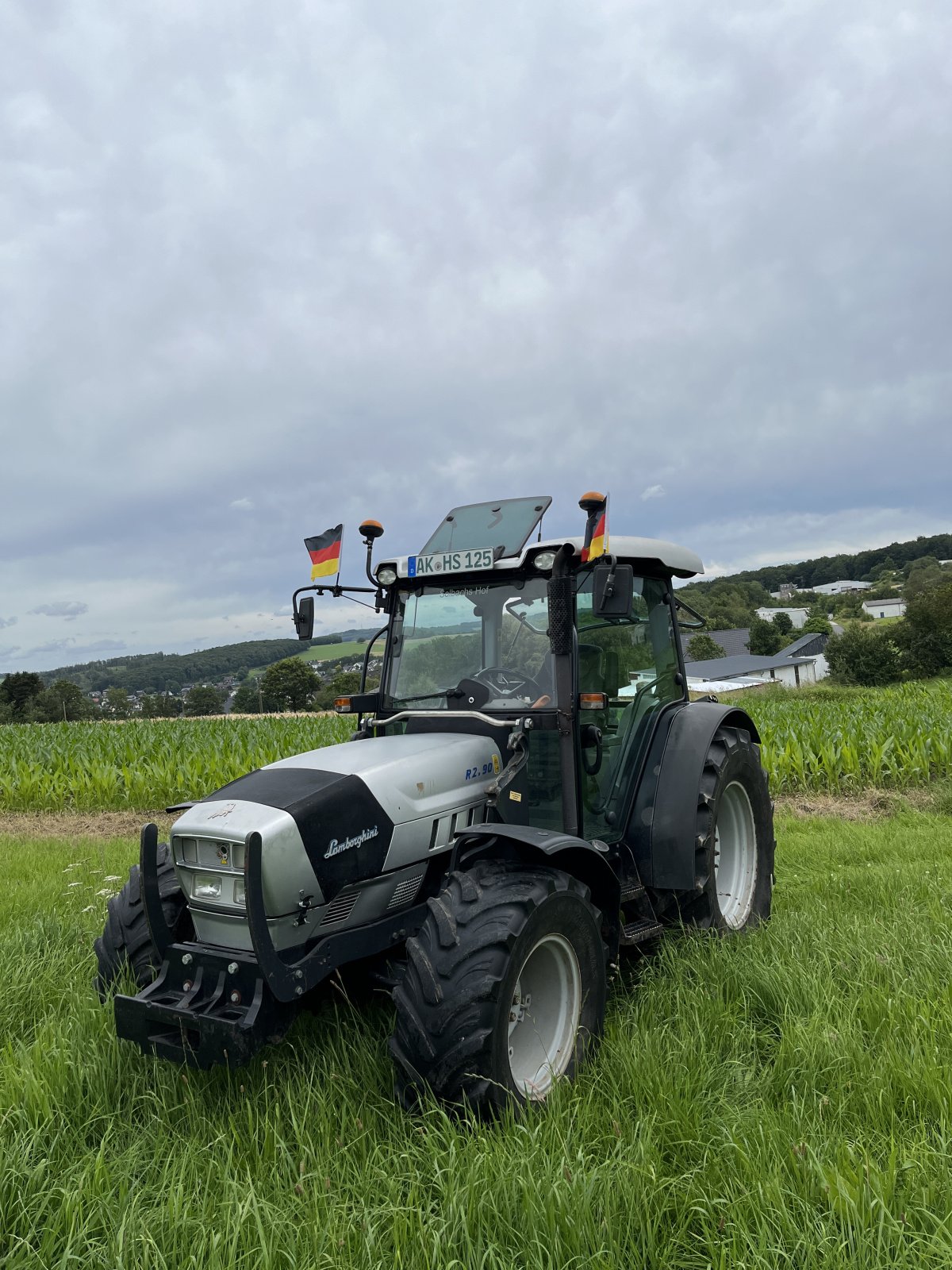 Traktor des Typs Lamborghini R 2.90 GS, Gebrauchtmaschine in Steinebach (Bild 1)