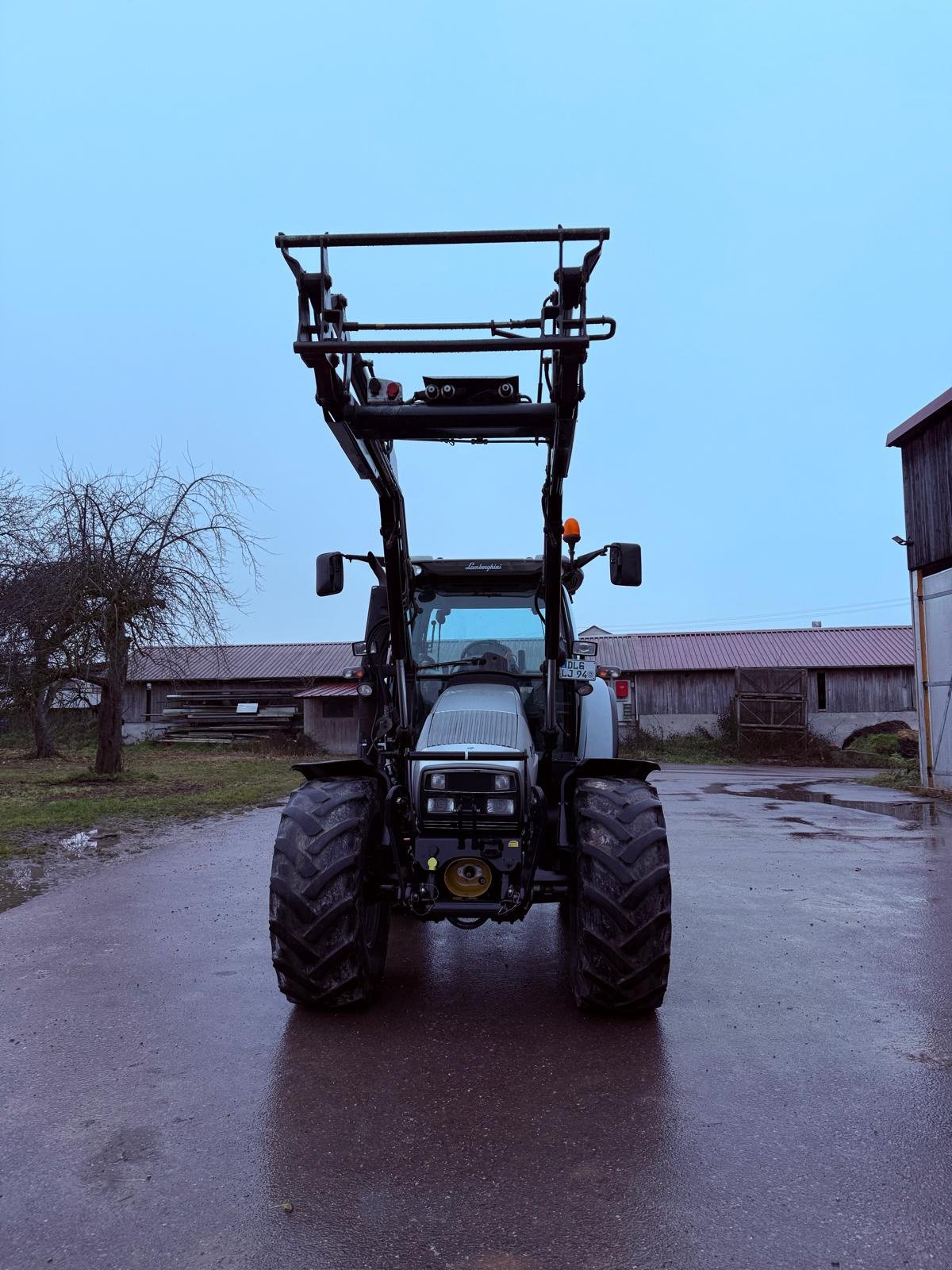 Traktor от тип Lamborghini R 6.125 DCR, Gebrauchtmaschine в Buttenwiesen (Снимка 4)