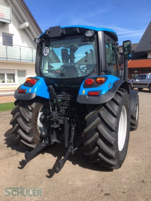 Traktor des Typs Landini 5-085, Neumaschine in St. Märgen (Bild 5)