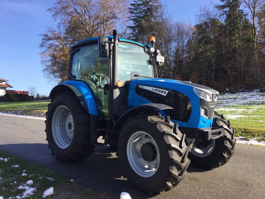 Traktor des Typs Landini 5-100, Neumaschine in Fürsteneck (Bild 3)