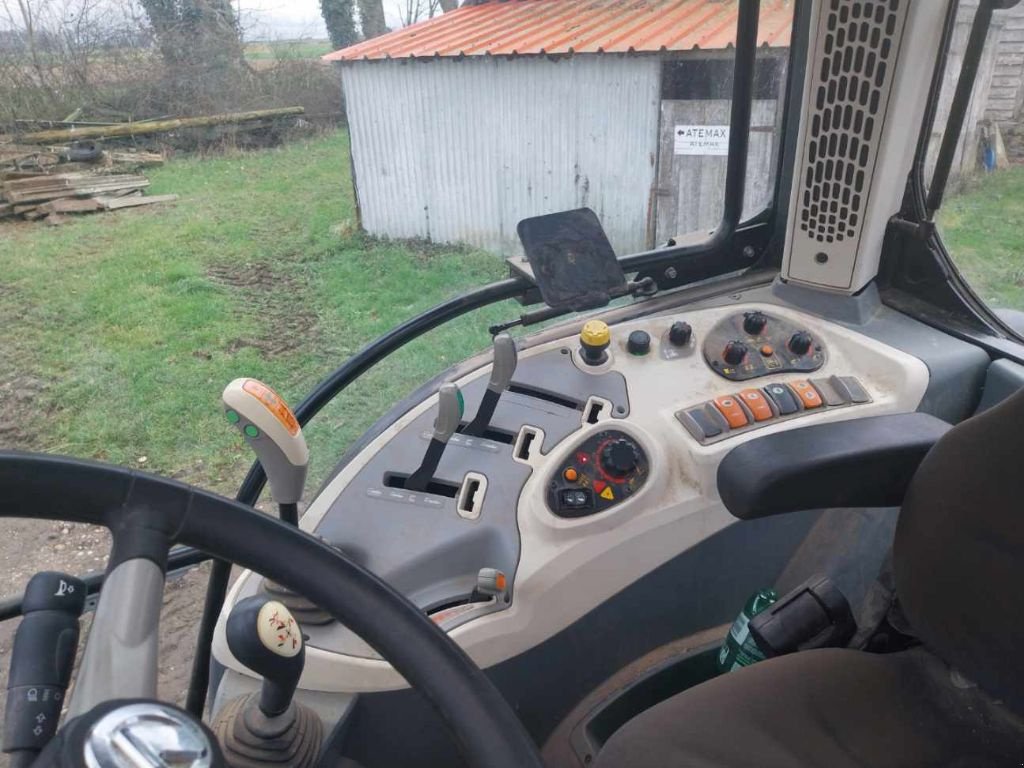 Traktor van het type Landini 5-110H, Gebrauchtmaschine in Saint Laurent en Caux (Foto 4)