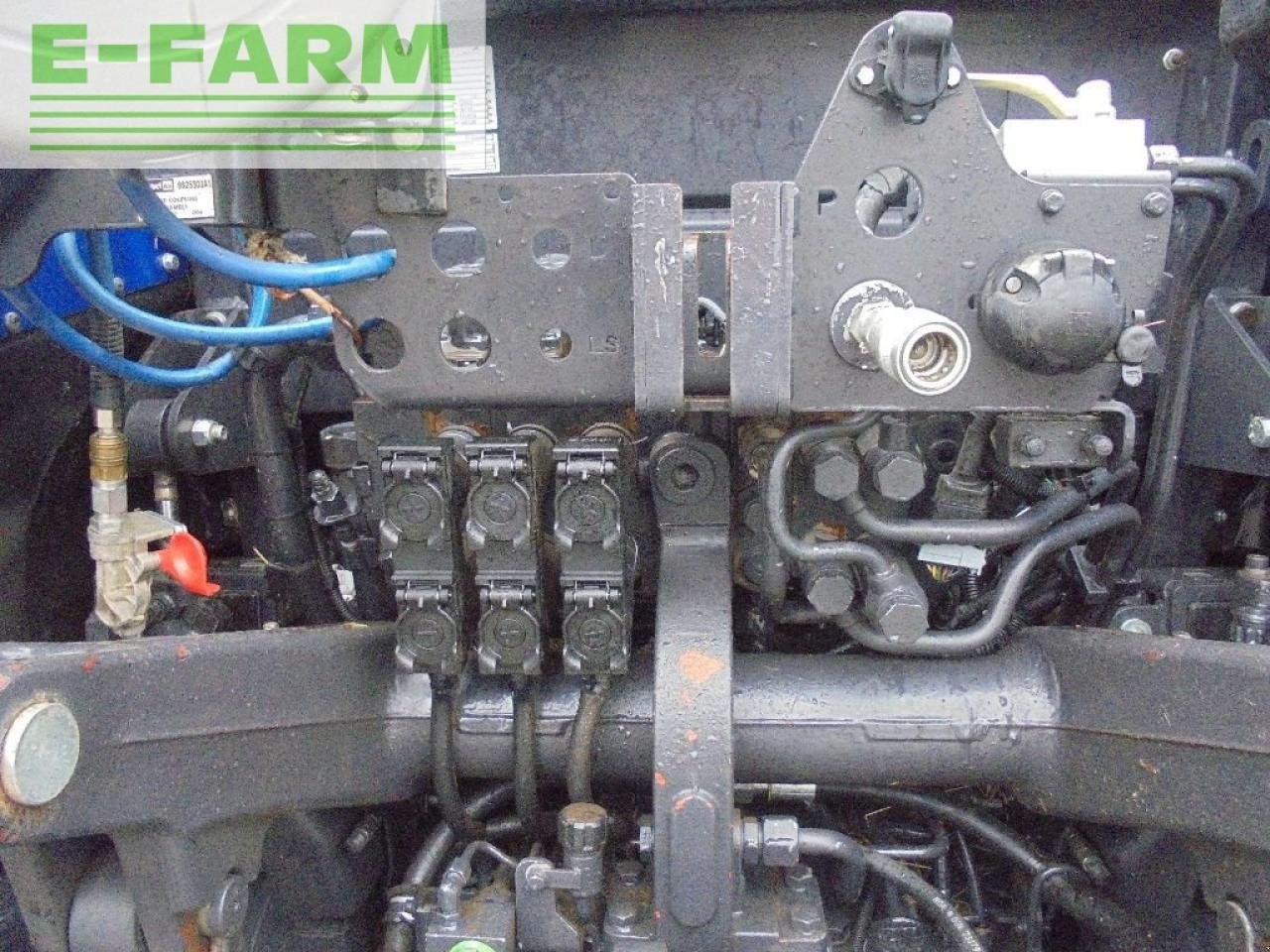 Traktor typu Landini 7-160, Gebrauchtmaschine w Authon (Zdjęcie 7)