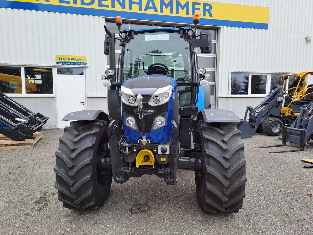 Traktor of the type Landini Landini Serie 5-110, Neumaschine in Burgkirchen (Picture 2)