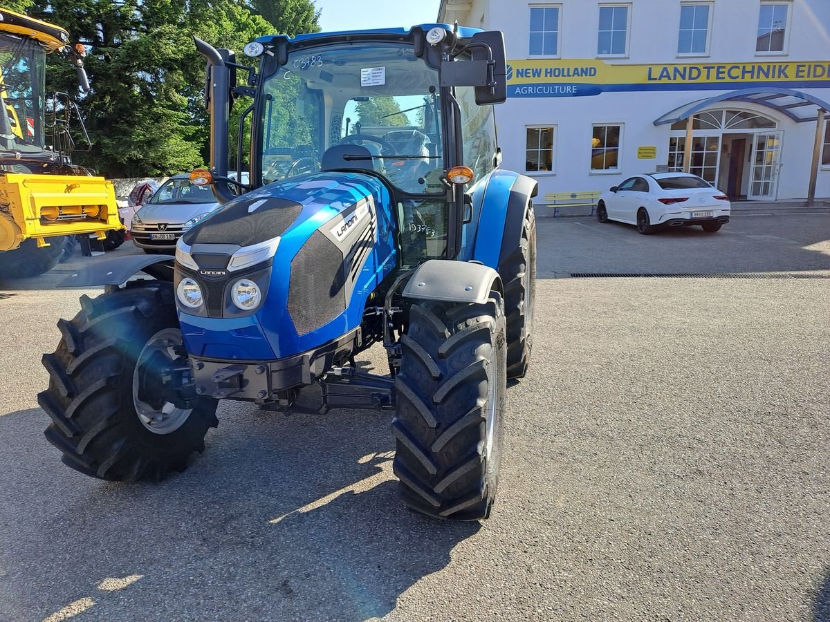 Traktor του τύπου Landini Serie 4-080, Neumaschine σε Burgkirchen (Φωτογραφία 1)