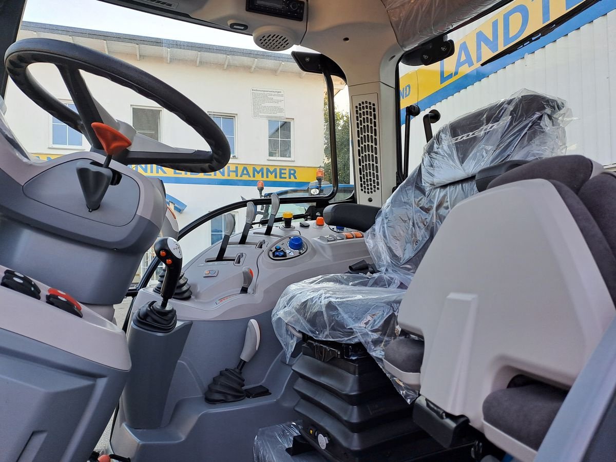 Traktor van het type Landini Serie 5-085, Neumaschine in Burgkirchen (Foto 14)