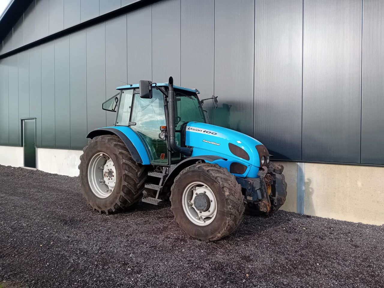 Traktor of the type Landini Vision 100, Gebrauchtmaschine in Dalfsen (Picture 1)