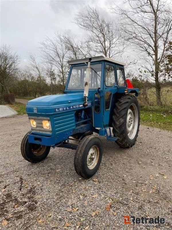 Traktor du type Leyland 270, Gebrauchtmaschine en Rødovre (Photo 1)