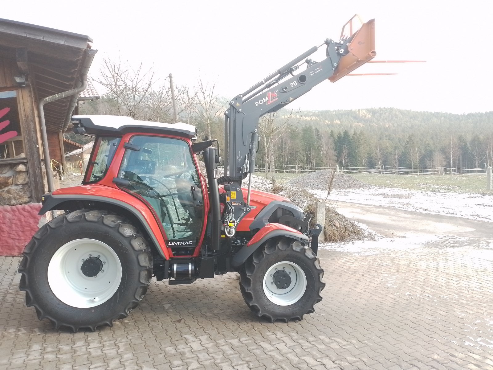 Traktor del tipo Lindner Lindner, Lintrac, 100, Traktor, Frontlader,, Neumaschine en Bad Kötzting (Imagen 3)