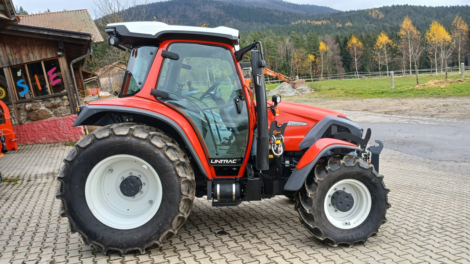 Traktor типа Lindner LIndner, Lintrac, 100, Traktor, Gebrauchtmaschine в Bad Kötzting (Фотография 5)