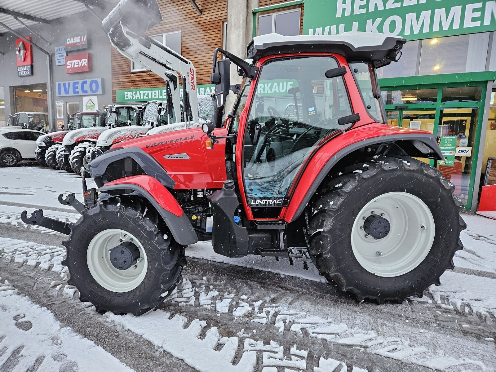 Traktor typu Lindner Lintrac 100 (Stufe V), Vorführmaschine w Flachau (Zdjęcie 3)