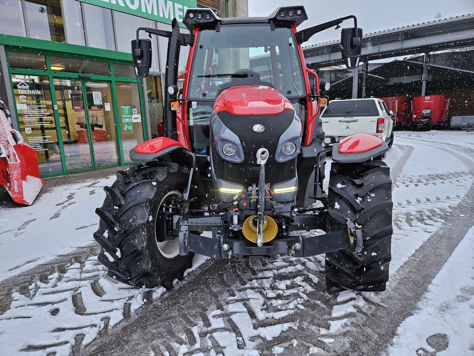 Traktor typu Lindner Lintrac 100 (Stufe V), Vorführmaschine w Flachau (Zdjęcie 2)