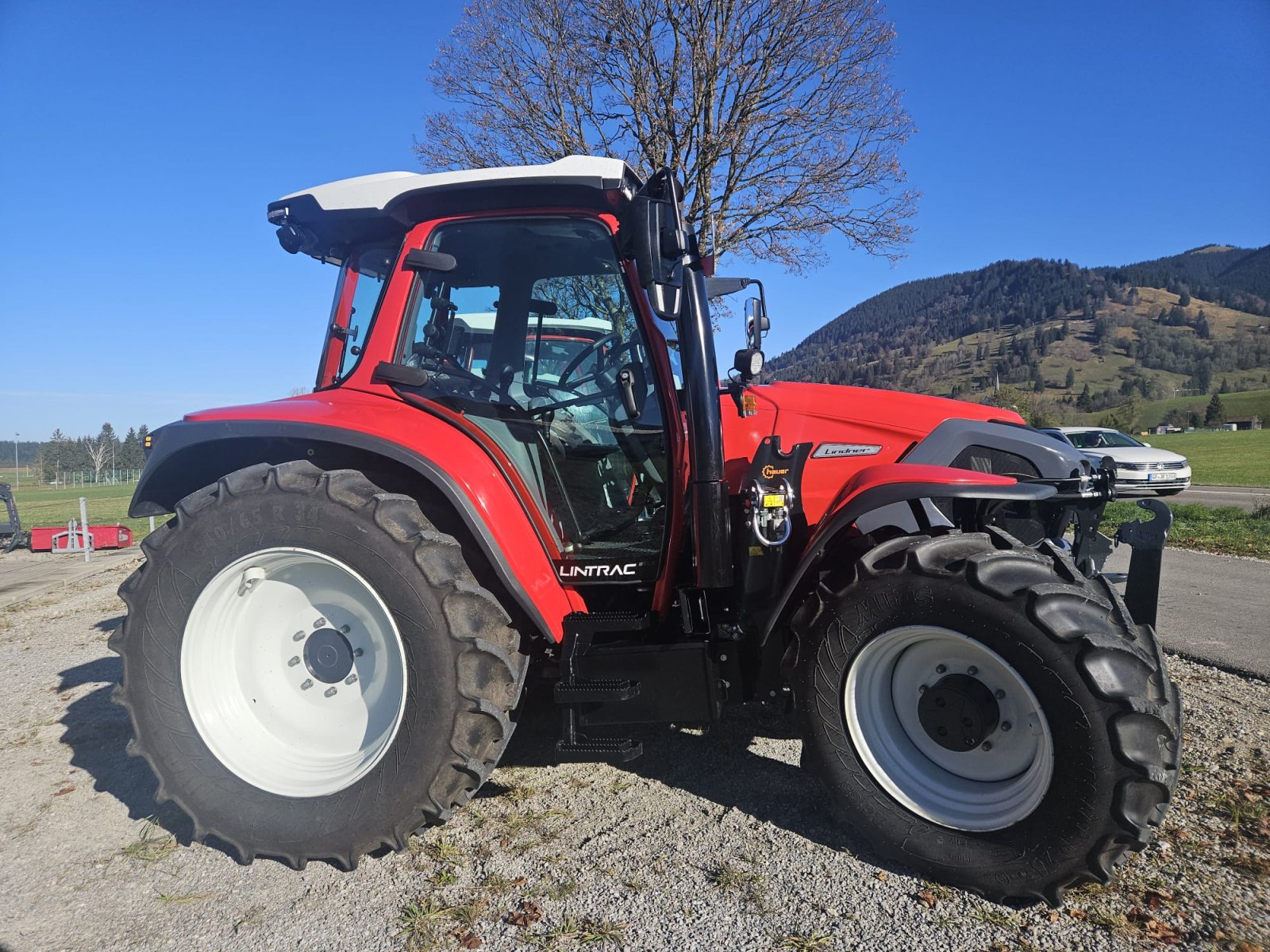 Traktor van het type Lindner Lintrac 115 LS, Gebrauchtmaschine in Unterammergau (Foto 2)