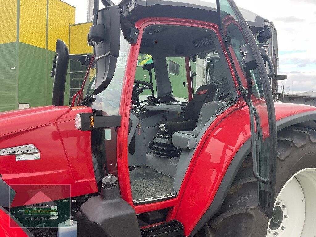 Traktor van het type Lindner Lintrac 130, Neumaschine in Eferding (Foto 16)