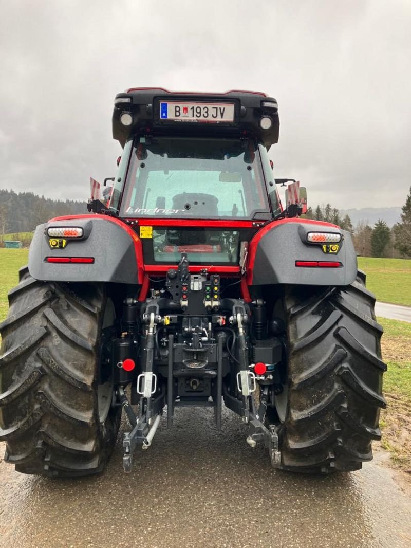 Traktor del tipo Lindner Lintrac 130, Gebrauchtmaschine In Hittisau (Immagine 3)