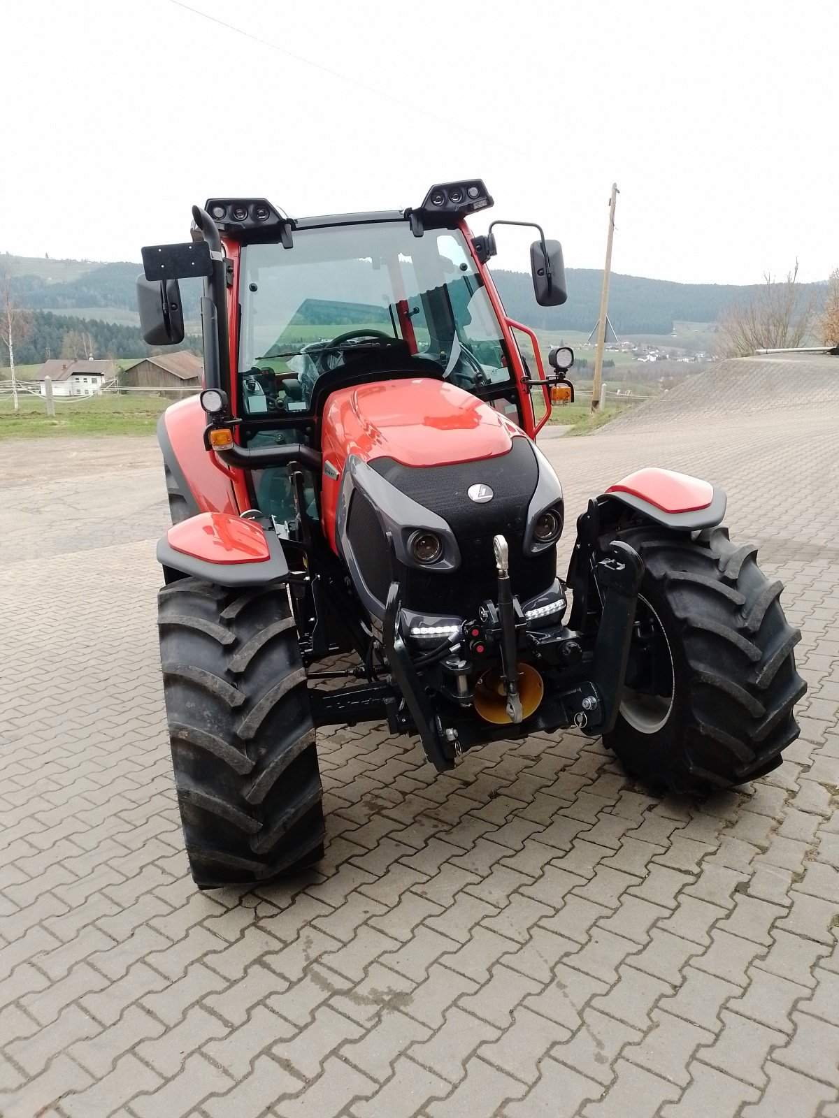 Traktor tipa Lindner Lintrac, 75 LS,, Gebrauchtmaschine u Bad Kötzting (Slika 2)