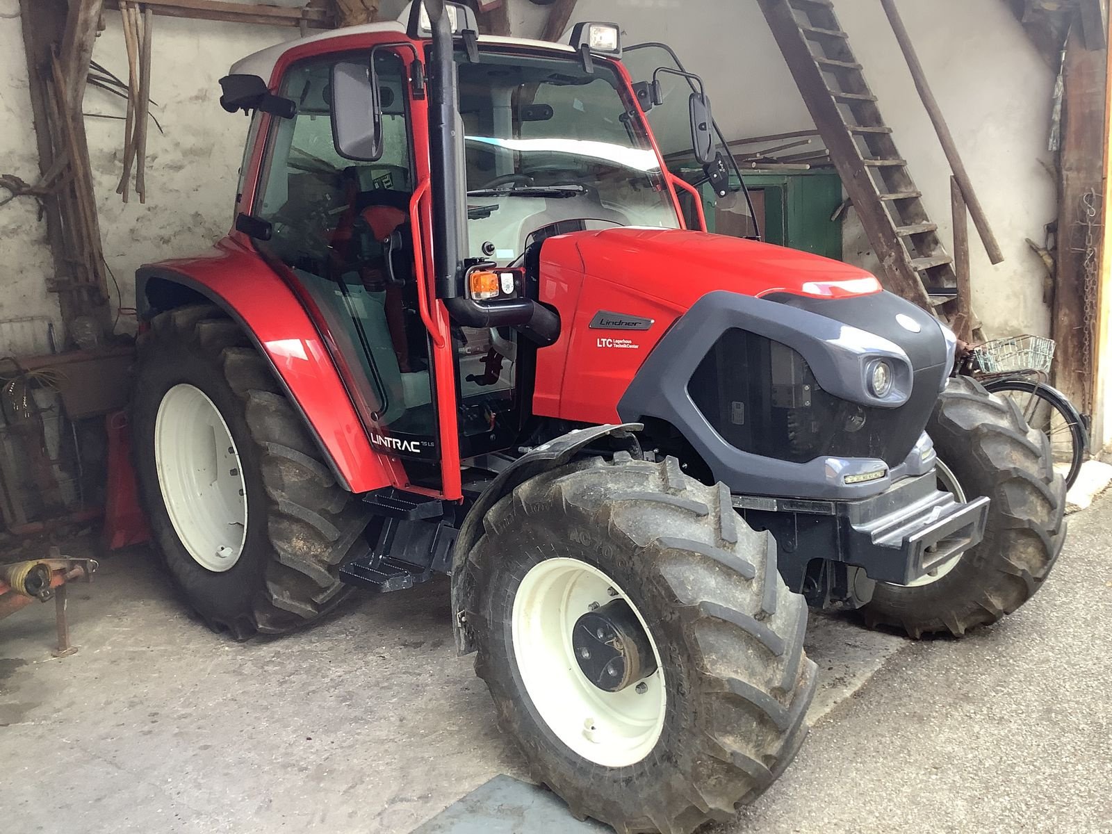 Traktor typu Lindner Lintrac 75 LS, Gebrauchtmaschine w Oberweidelham (Zdjęcie 1)