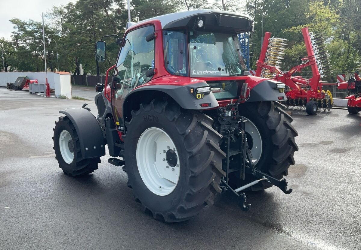 Traktor des Typs Lindner Lintrac 75 LS, Neumaschine in Zwettl (Bild 4)