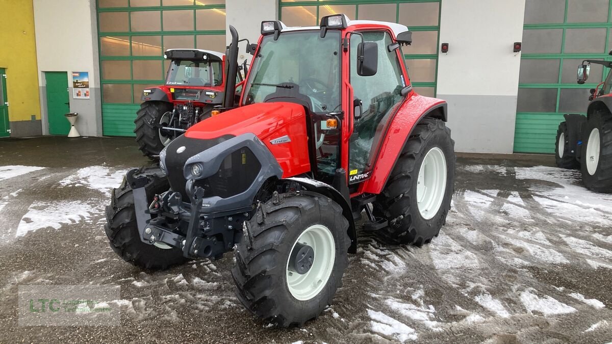 Traktor of the type Lindner Lintrac 75LS, Neumaschine in Redlham (Picture 1)