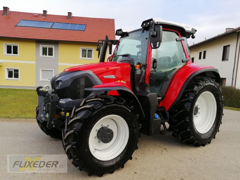 Traktor of the type Lindner Lintrac 95 LS, Neumaschine in Pattigham (Picture 1)