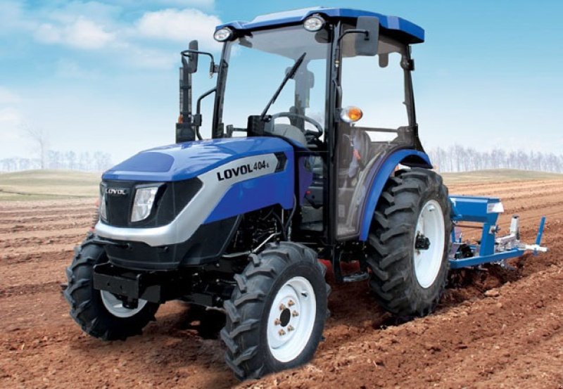 Traktor от тип LOVOL 2040/M404C Med kabine, Gebrauchtmaschine в Vinderup (Снимка 1)