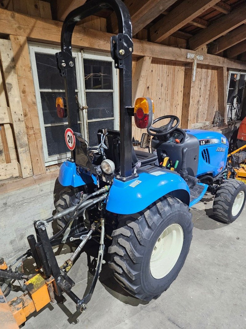 Traktor typu LS Tractor Sonstiges, Gebrauchtmaschine w Ettiswil (Zdjęcie 4)