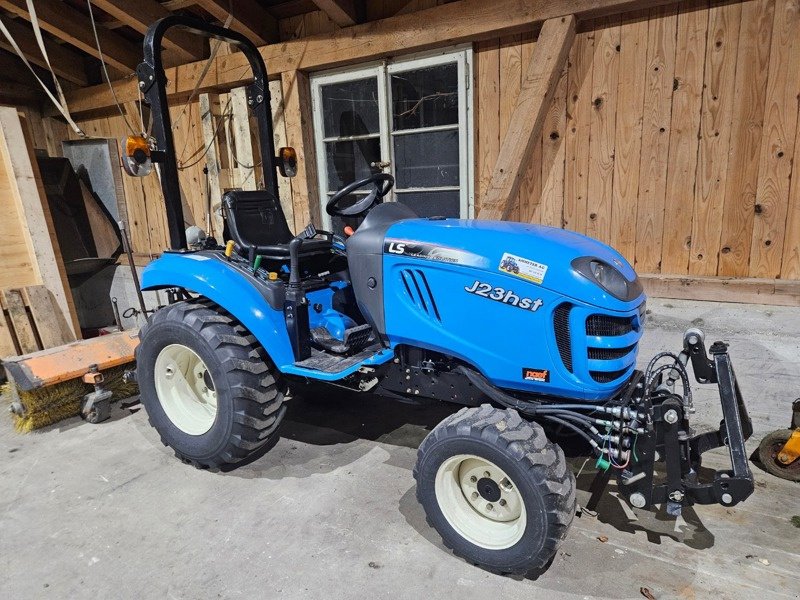 Traktor typu LS Tractor Sonstiges, Gebrauchtmaschine w Ettiswil (Zdjęcie 2)