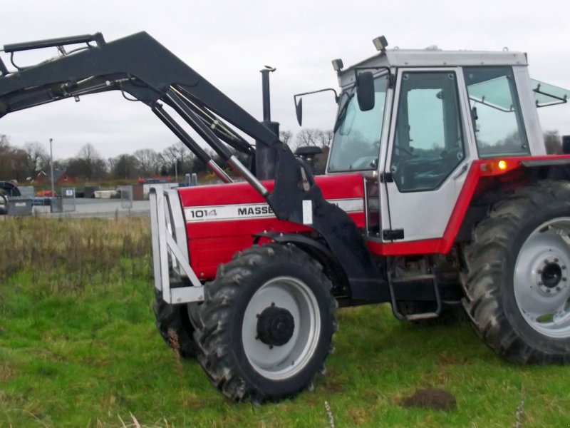 Traktor типа Massey Ferguson 1014+ Frontlader, Gebrauchtmaschine в Mittelsdorf (Фотография 1)