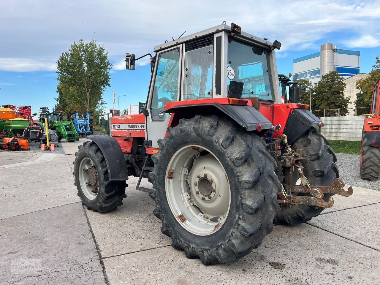 Traktor Türe ait Massey Ferguson 1014 Reparaturbedürftig, Gebrauchtmaschine içinde Prenzlau (resim 5)