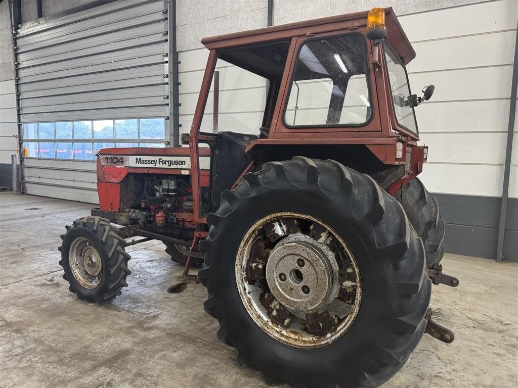 Traktor Türe ait Massey Ferguson 1104-2WD, Gebrauchtmaschine içinde Haderup (resim 3)