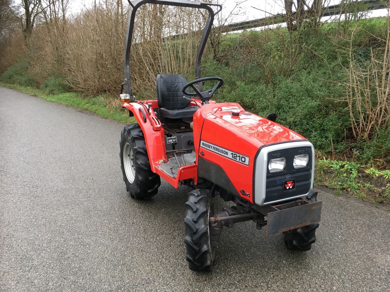 Traktor typu Massey Ferguson 1210, Gebrauchtmaschine v Assen (Obrázok 1)