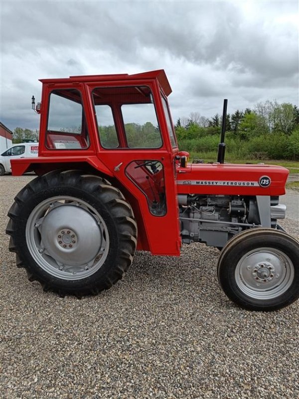 Traktor του τύπου Massey Ferguson 135 8 gears model Fermo hus, Gebrauchtmaschine σε Ejstrupholm (Φωτογραφία 4)