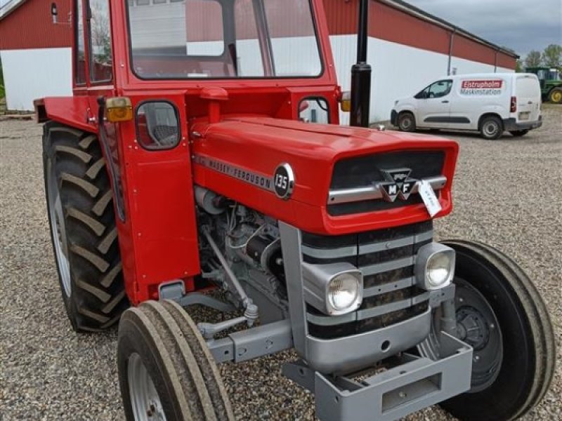 Traktor del tipo Massey Ferguson 135 8 gears model, Gebrauchtmaschine In Ejstrupholm (Immagine 1)