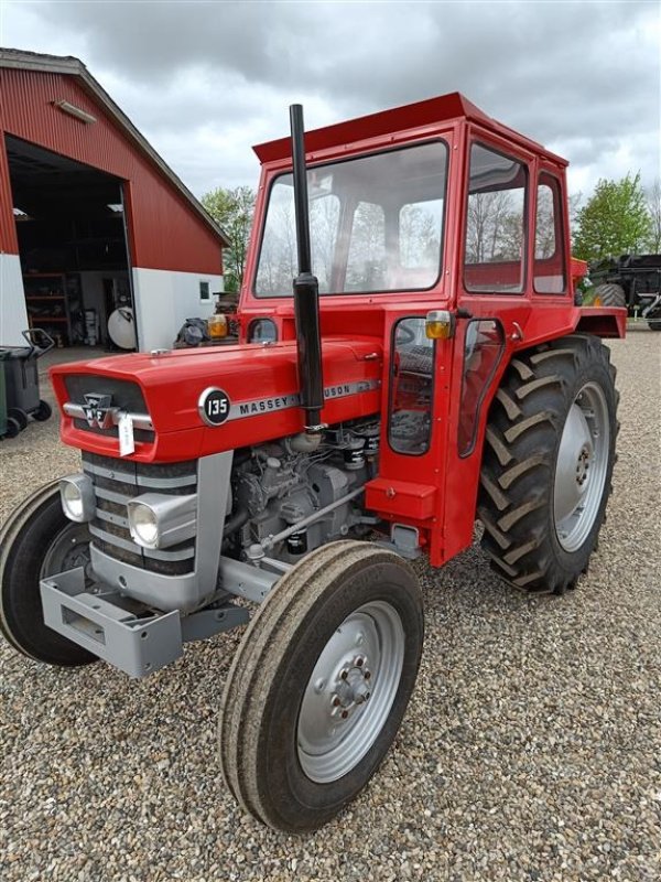 Traktor del tipo Massey Ferguson 135 8 gears model, Gebrauchtmaschine In Ejstrupholm (Immagine 2)