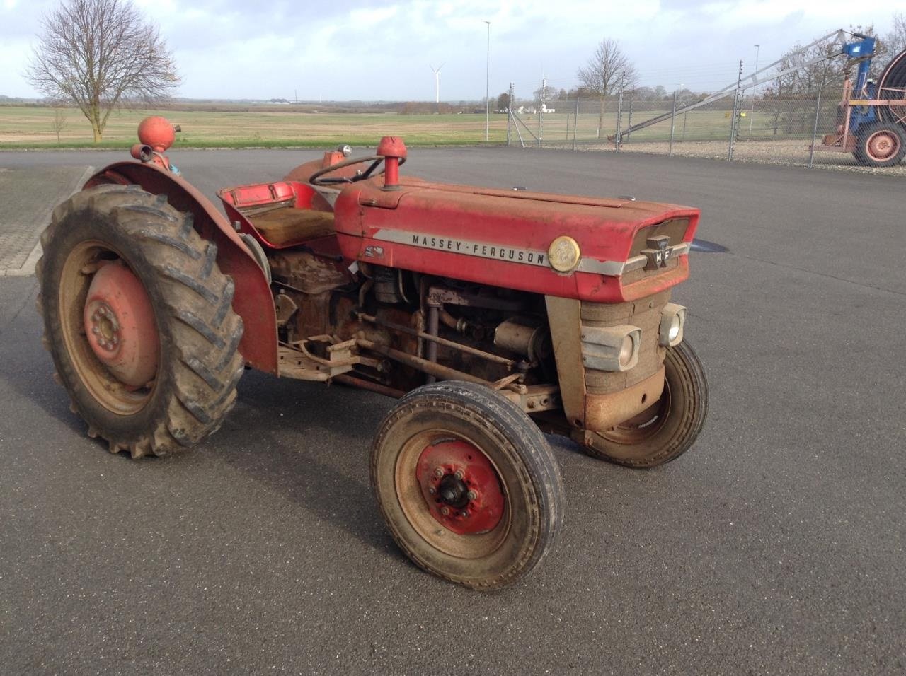 Traktor типа Massey Ferguson 135 BENZIN, Gebrauchtmaschine в Farsø (Фотография 2)