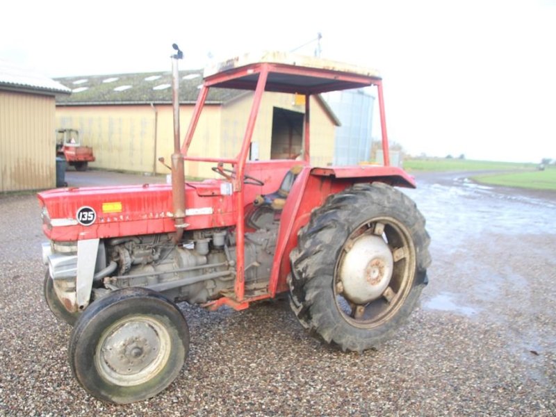 Traktor des Typs Massey Ferguson 135 god mekanisk stand, Gebrauchtmaschine in Høng (Bild 1)