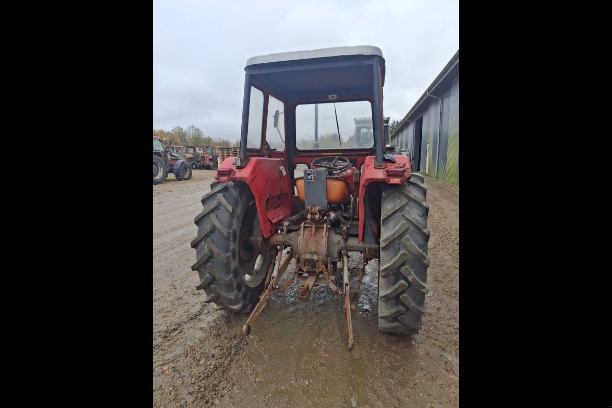 Traktor Türe ait Massey Ferguson 135, Gebrauchtmaschine içinde Viborg (resim 4)